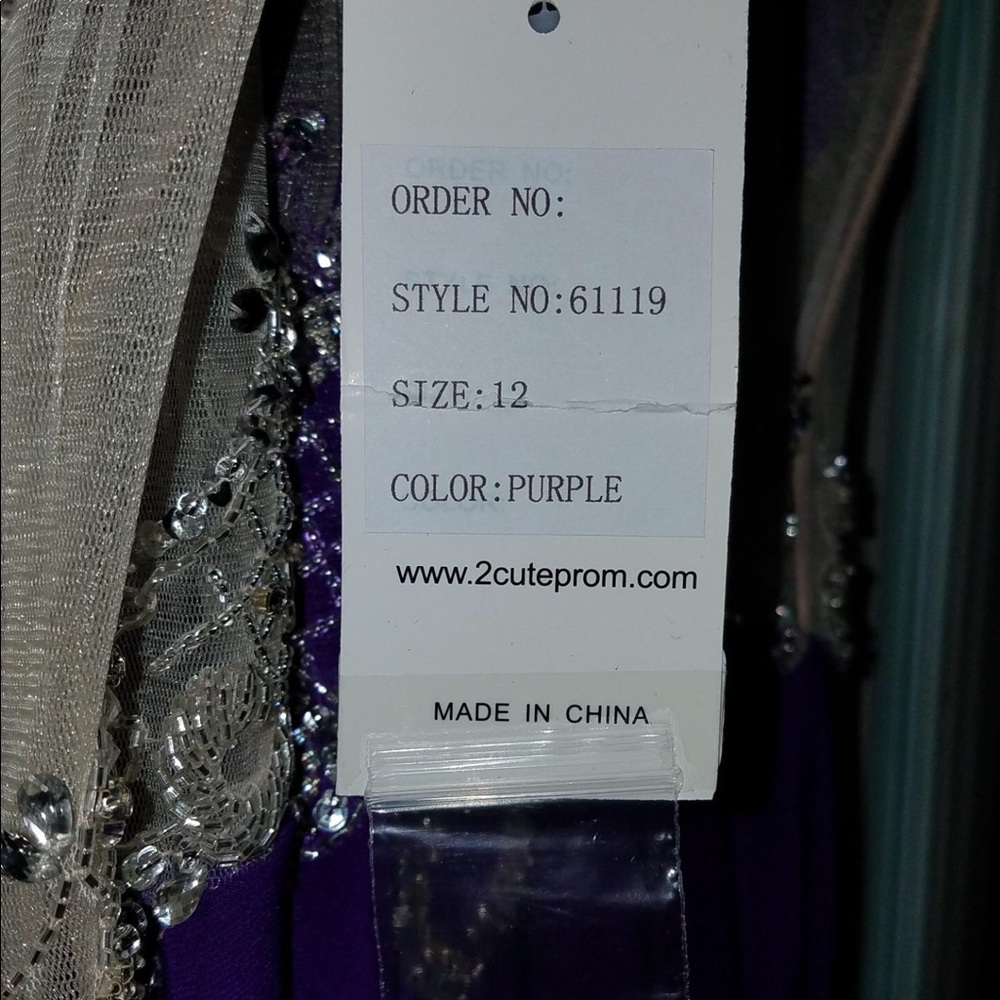Long prom dress - Picture 3 of 3